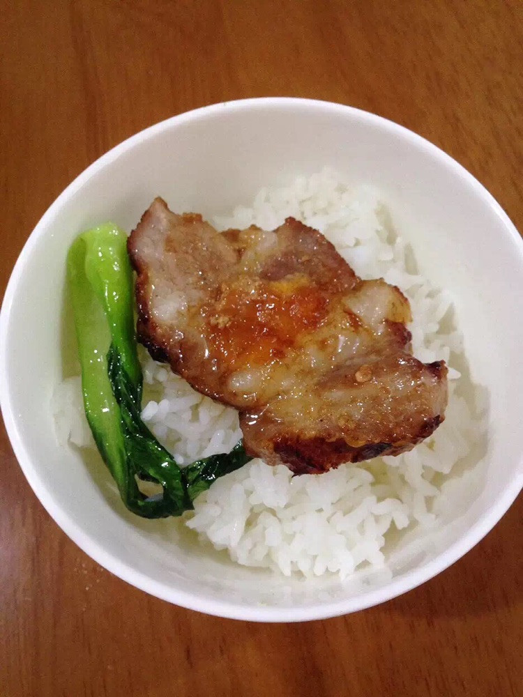 咸蛋黄叉烧猪颈肉的做法