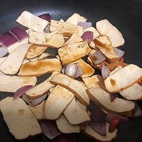 家常菜•洋葱炒豆干的做法图解7
