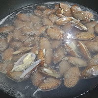 辣炒花甲的做法图解2