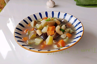 黑椒蒜香杂菜汤