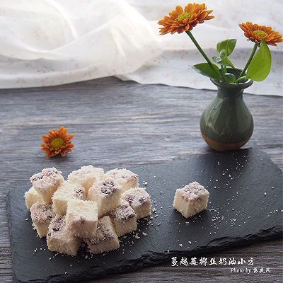 蔓越莓椰丝奶油小方 