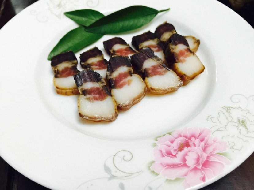 腊肉炒荷兰豆的做法图解2