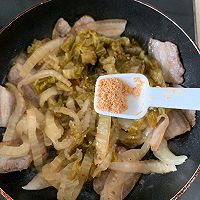 辣白菜炒五花肉的做法图解6