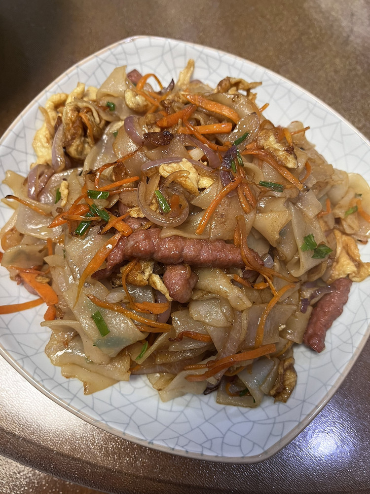 炒河粉的做法