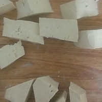 排骨红薯炖豆腐的做法图解2