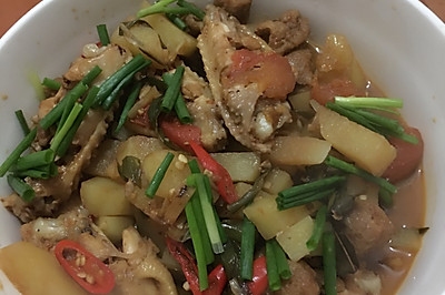 土豆烧鸡翅
