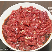 菠萝牛肉焗饭：果香，肉香与芝士香的做法图解2