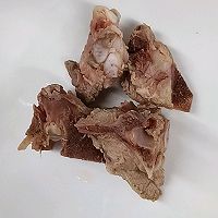 牛大力炖龙骨汤的做法图解2