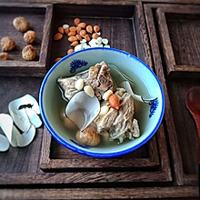 秋季养生汤～海底椰杏仁排骨汤