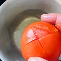 #给年味整点鲜的#番茄金针菇肥牛卷的做法图解2