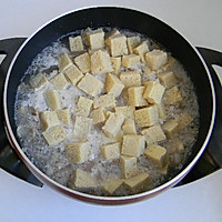 大喜大牛肉粉试用之肉片豆腐炖木耳的做法图解5