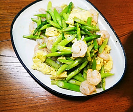 降脂菜～芦笋虾仁黑椒炒蛋的做法