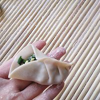 脆底韭菜海米煎饺#豆果魔兽季联盟#的做法图解7