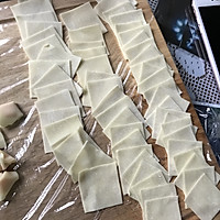宝宝辅食—山药胡萝卜猪肉小馄饨的做法图解5