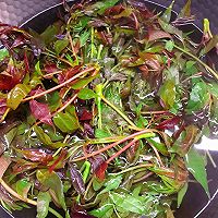 #春日尝鲜#香椿鸡蛋炒面的做法图解3