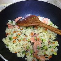 北极甜虾香菇炒饭的做法图解6