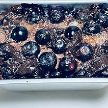 蓝莓黑巧燕麦蛋糕