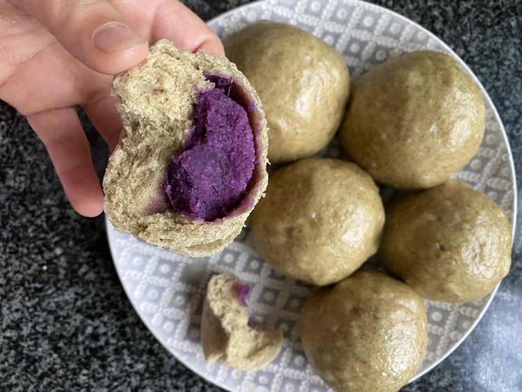 紫薯夹心无糖全麦黄瓜馒头的做法