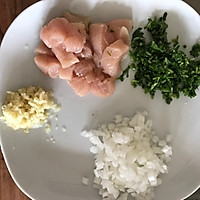 鸡肉培根意大利面的做法图解1