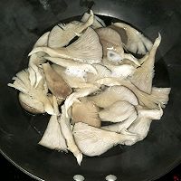 炸蘑菇的做法图解2