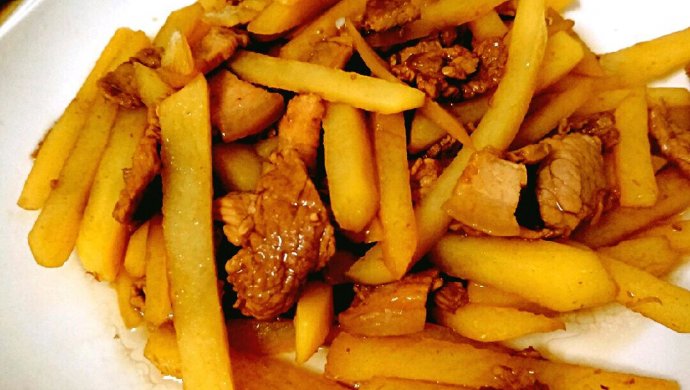 肉片炒土豆