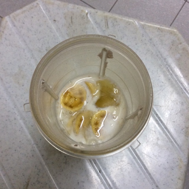 香蕉燕麦华夫饼的做法图解3