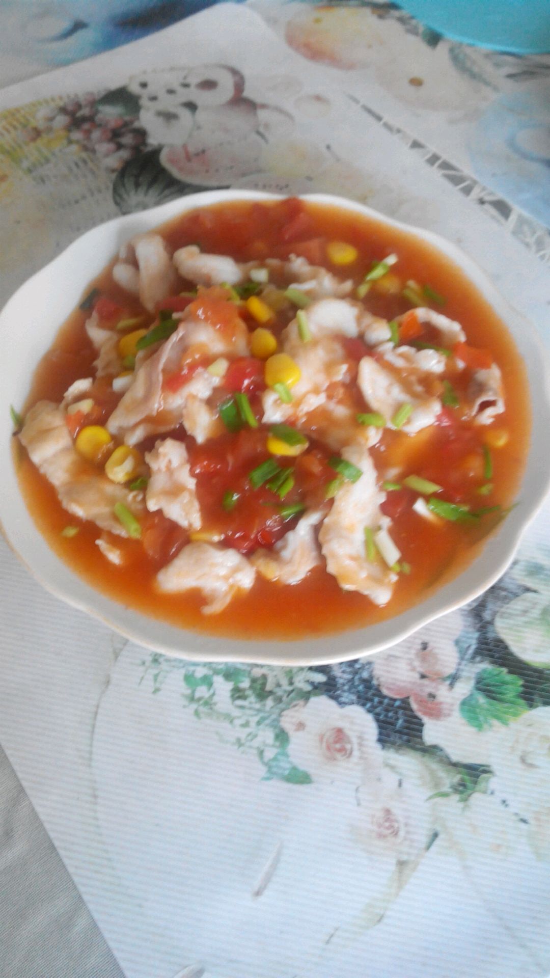 大厨教你番茄鱼片的家常做法，鱼片鲜香滑嫩，汤汁鲜美开胃又下饭 - 哔哩哔哩