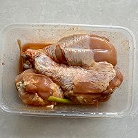 #金龙鱼橄调-橄想橄做#酥皮芝士蜂蜜烤鸡腿的做法图解2