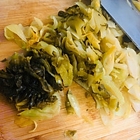 牛肉炒粉虫的做法图解2