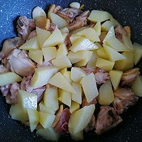 鸡腿焖土豆的做法图解9