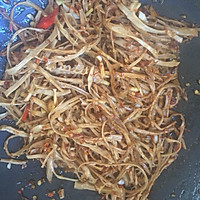 热伴麻辣笋干丝的做法图解8