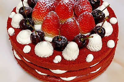 红丝绒草莓车厘子蛋糕