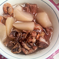 白罗卜鱿鱼干虾干煲汤的做法图解5