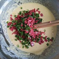 #金龙鱼橄榄油调和油520美食菜谱#培根鸡蛋饼的做法图解5