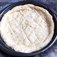 香肠pizza的做法图解1