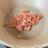#挪威三文鱼#低脂晚餐挪威三文鱼滑蛋的做法图解2