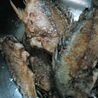 鲜美鱼汤的做法图解5