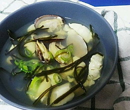 蛤蜊豆腐海带汤的做法