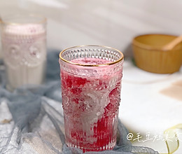 夏日饮品蔓越莓奶冻的做法