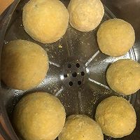 薄皮大馅菜团子的做法图解4