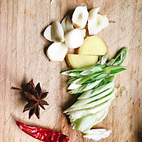 铁锅炖鱼的做法图解2