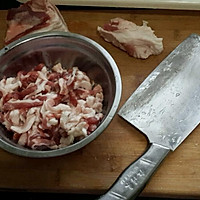 京酱肉丝+面皮的做法图解1