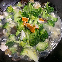 上汤西兰花-瞬间高级变身的西兰花的做法图解10