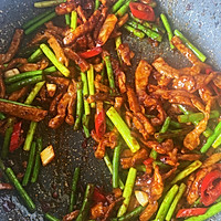 蒜苔肉丝拌面的做法图解5