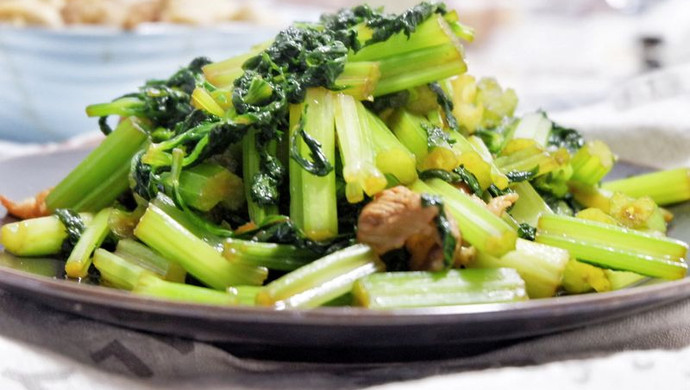 芹菜炒肉