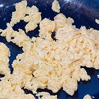 韭菜馅饼 还是自己种的香的做法图解4