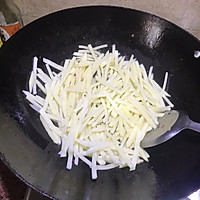 尖椒土豆丝炒瘦肉的做法图解5