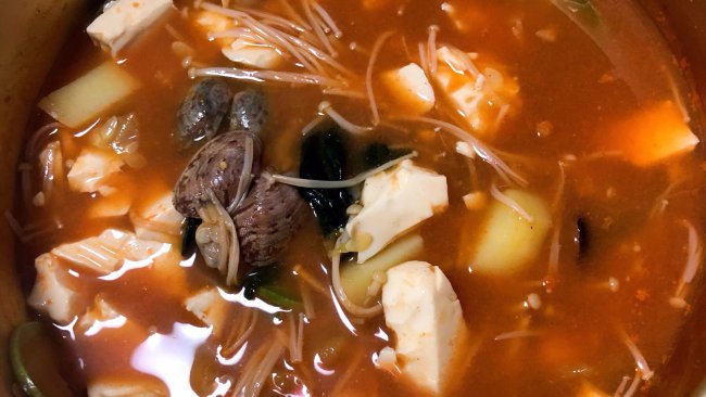 超级简单的韩国大酱汤的做法