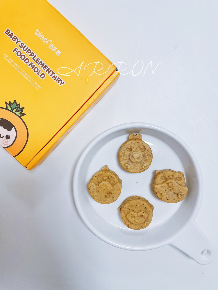 宝宝辅食 | 苹果红枣蒸糕的做法