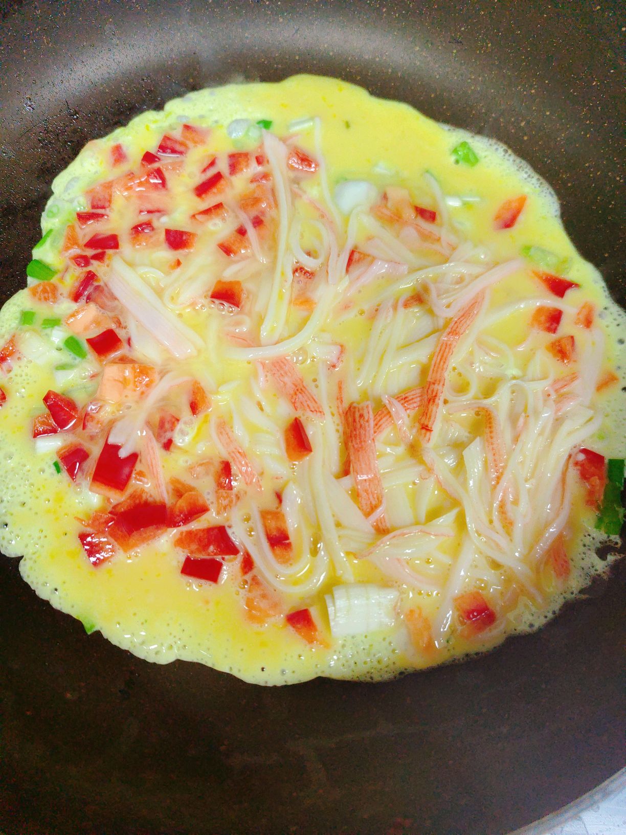 美味情缘: 蟹柳炒蛋 Stir-fried Crab Fillet with Egg